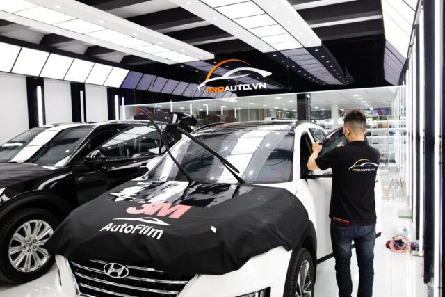 Top 5 địa điểm dán phim cách nhiệt xe ô tô uy tín tại TP Hồ Chí Minh Top 5 địa điểm dán phim cách nhiệt xe ô tô uy tín tại TP Hồ Chí Minh