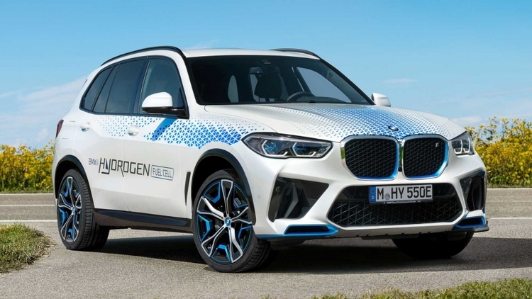 Xe chạy Hydrogen do BMW bắt tay hợp tác với Toyota sắp ra mắt chính thức