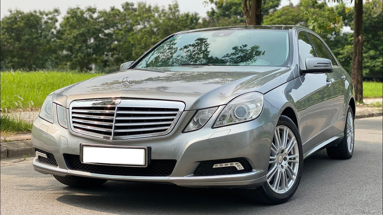 Lưới tản nhiệt Mercedes-Benz qua các thời kỳ: Muôn hình vạn trạng nhưng chưa bao giờ mất "chất"