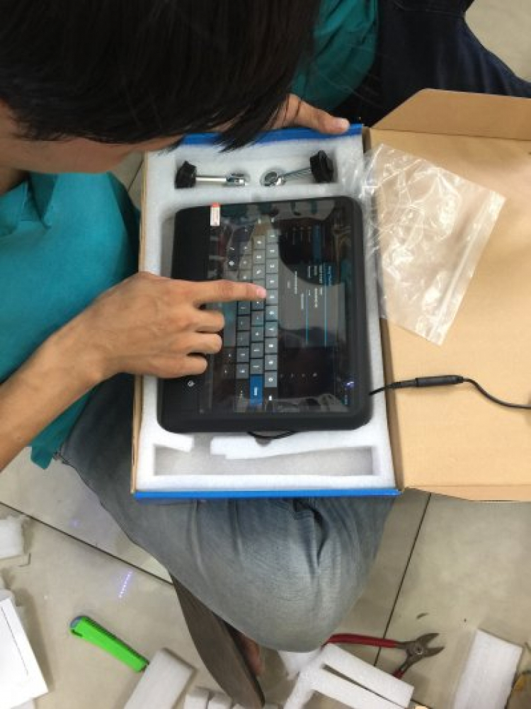 Giá đỡ ipad air trên xe hơi Giá đỡ ipad air trên xe hơi