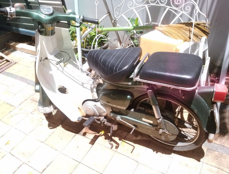 Hỏi về Xe hai bánh tay côn đi làm hàng ngày 10km x 2 chặng, cho F1 21t, cao 1,8m nặng 90kg Hỏi về Xe hai bánh tay côn đi làm hàng ngày 10km x 2 chặng, cho F1 21t, cao 1,8m nặng 90kg