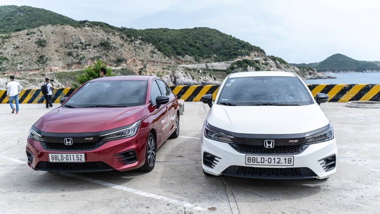 otosaigon-honda-rs-touring-2022-7.JPG otosaigon-honda-rs-touring-2022-7.JPG