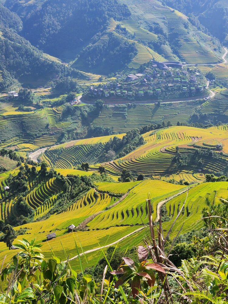 Hành trình phượt Tây Bắc Sapa - Mù Cang Chải với sedan