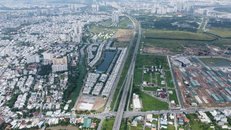 Tiến độ các dự án dọc đường song hành cao tốc TP HCM - Long Thành