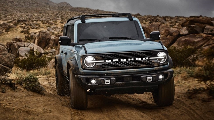 new-bronco-15-1594675780.jpg