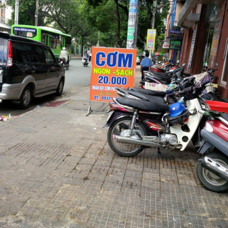 Jolie - Chiếc xe thân thiện Jolie - Chiếc xe thân thiện