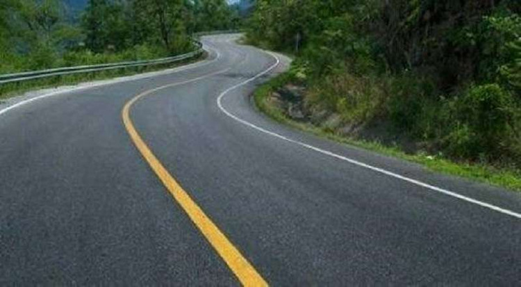 Loại biển báo mới mẻ trên QL1 qua Bình Thuận gây bối rối cho người lái Loại biển báo mới mẻ trên QL1 qua Bình Thuận gây bối rối cho người lái