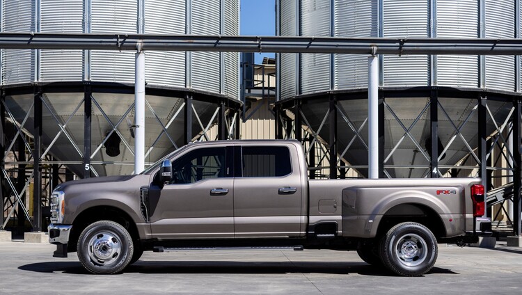 2023-Ford-F-Series-Super-Duty-19.jpg 2023-Ford-F-Series-Super-Duty-19.jpg