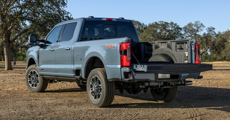 2023-Ford-F-Series-Super-Duty-36.jpg 2023-Ford-F-Series-Super-Duty-36.jpg