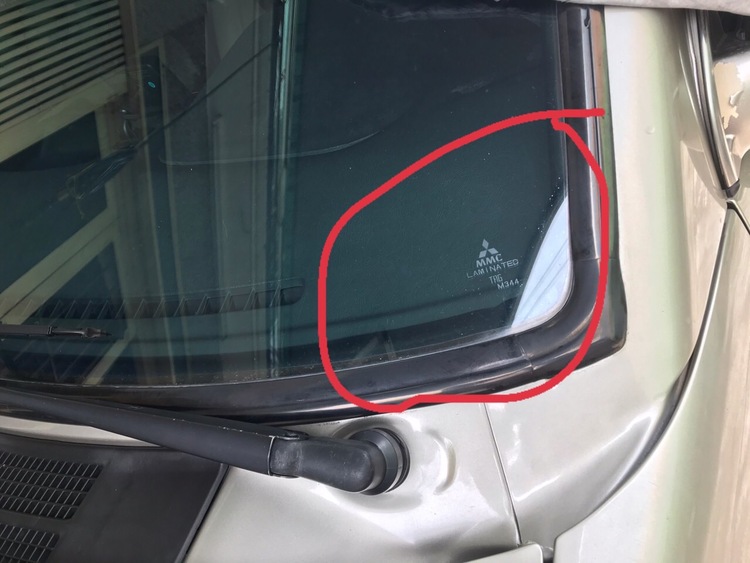 Hỏi chỗ lắp kính chắn gió Mitsubishi Jolie 2005 Hỏi chỗ lắp kính chắn gió Mitsubishi Jolie 2005