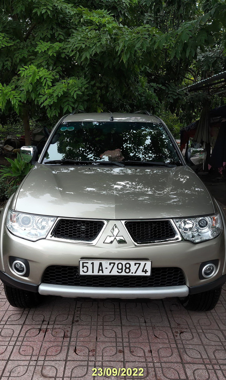 Pajero Sport V6 3.0 2013 mới chạy 29.000km