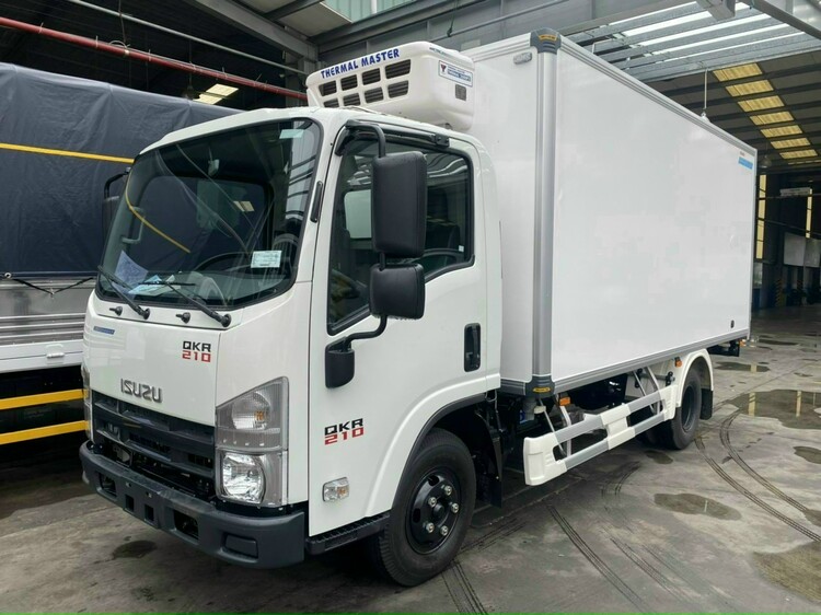 Xe tải đông lạnh isuzu QKR (1.49 -> 2.49 tấn)
