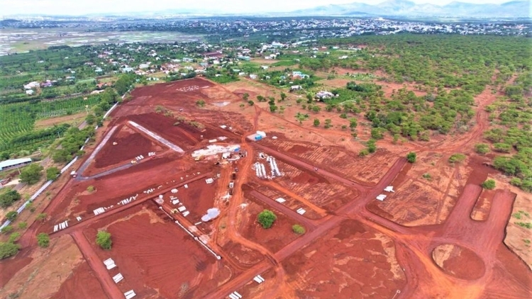 Hàng loạt "siêu" dự án của FLC bị thu hồi tại Quảng Trị, Nghệ An, Gia Lai Hàng loạt "siêu" dự án của FLC bị thu hồi tại Quảng Trị, Nghệ An, Gia Lai