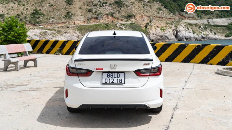 Đánh giá xe Honda City RS – thiết kế cá tính, cảm giác lái thể thao, giá bán mềm Đánh giá xe Honda City RS – thiết kế cá tính, cảm giác lái thể thao, giá bán mềm