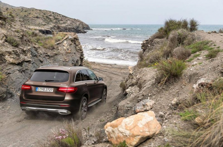 Mercedes-Benz GLC ra mắt, có thể về Việt Nam năm sau