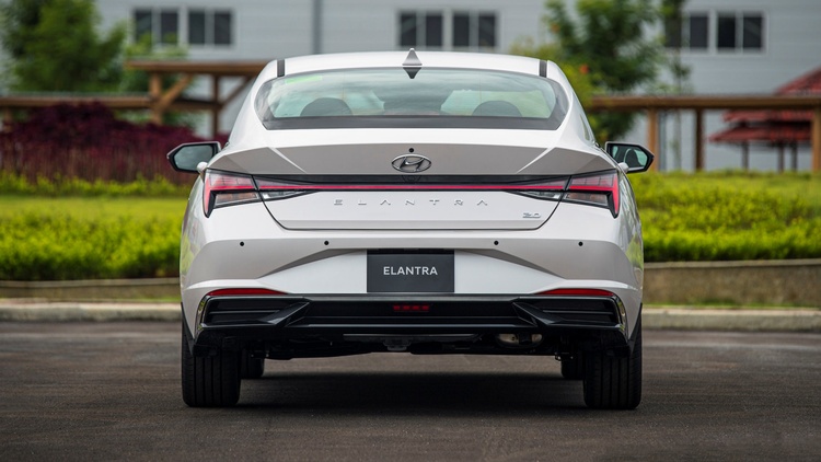 All New Elantra 2.0 - 3.jpg All New Elantra 2.0 - 3.jpg