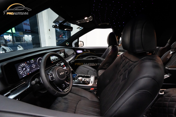 độ xe Kia carnival limousine cho anh chủ Hà nội (2).jpg độ xe Kia carnival limousine cho anh chủ Hà nội (2).jpg