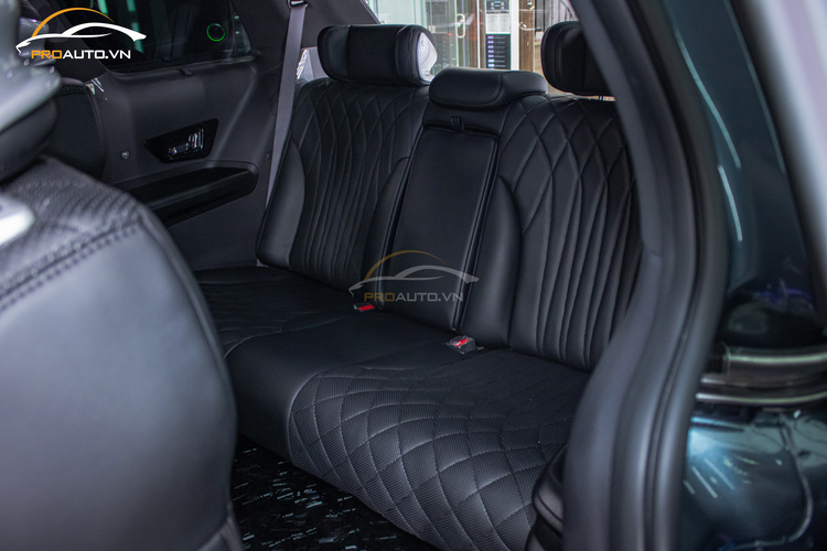 độ xe Kia Carnival Limouisne cho anh chủ Hà Nội (6).jpg độ xe Kia Carnival Limouisne cho anh chủ Hà Nội (6).jpg
