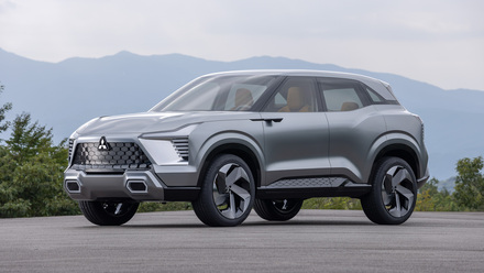 otosaigon-mitsubishi_xfc_concept_ext05.jpg