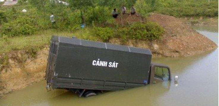 Đề xuất CSGT mặc thường phục để giám sát giao thông, phát hiện vi phạm Đề xuất CSGT mặc thường phục để giám sát giao thông, phát hiện vi phạm