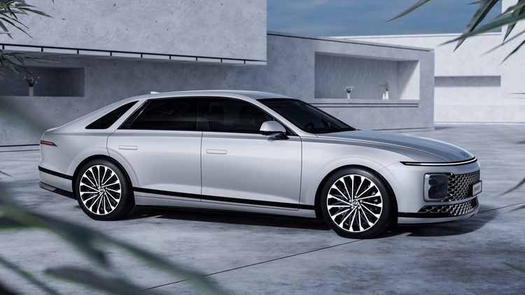 2023-Hyundai-Grandeur-1.jpg