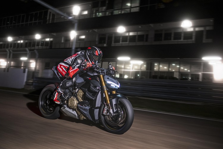 Ducati Streetfighter V4 phiên bản 2023 ra mắt với những nâng cấp đáng chú ý