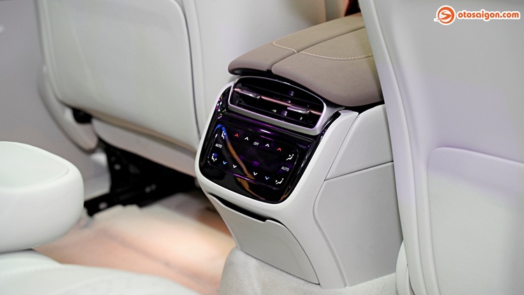 otosaigon.com-mercedes-eqs-24.jpg otosaigon.com-mercedes-eqs-24.jpg