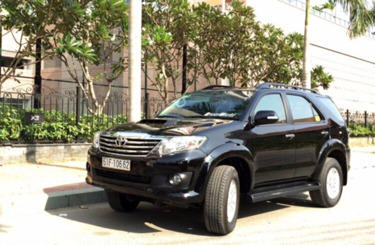 Cần thuê xe 4c tự lái