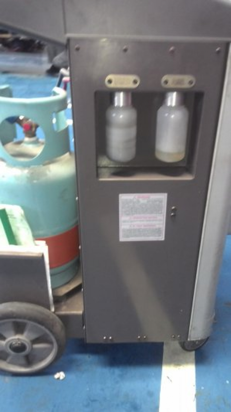 Sổ tay sử dụng xe - bộ sạc phục hồi acquy, trang 21 Sổ tay sử dụng xe - bộ sạc phục hồi acquy, trang 21