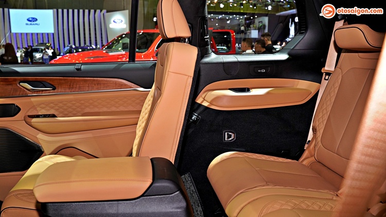 Jeep Grand Cherokee L ra mắt khách Việt với giá từ 6,18 tỷ đồng, ngang hàng BMW X7, Mercedes GLS