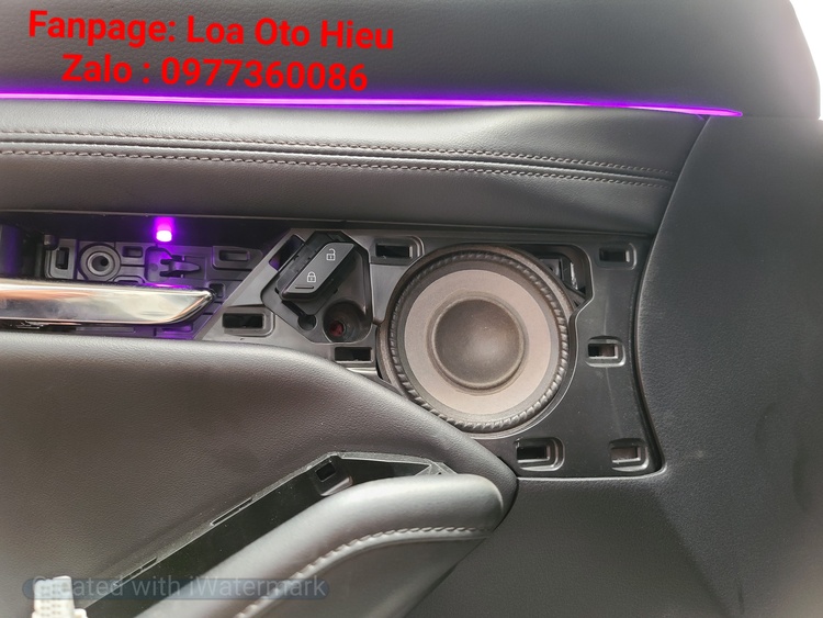 Đổi phong cách Mazda 3 2022 và set âm thanh hay khi nâng cấp loa.