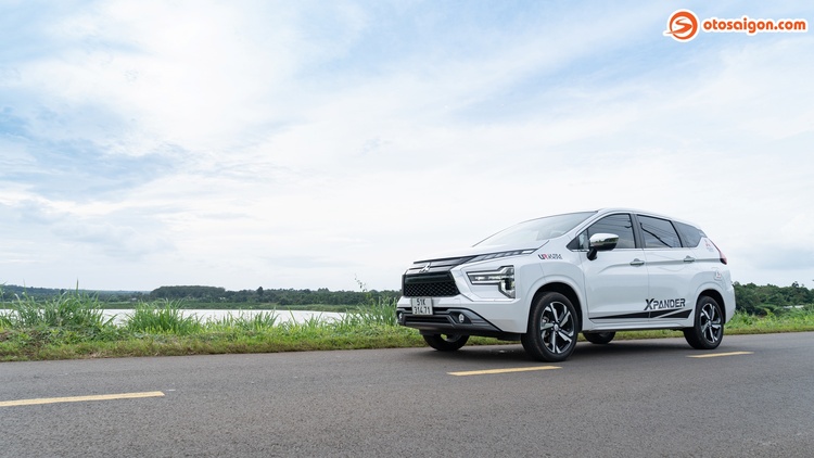 Đánh giá xe Mitsubishi Xpander 2022 - Tiện nghi hơn, lái hay nhưng ...