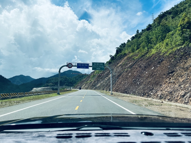 Xuyên Việt cuối Thu từ Vũng Tàu Xuyên Việt cuối Thu từ Vũng Tàu