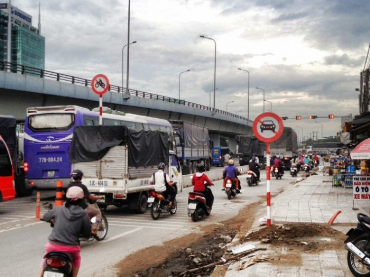 Cảnh báo ngã 4 Vũng Tàu