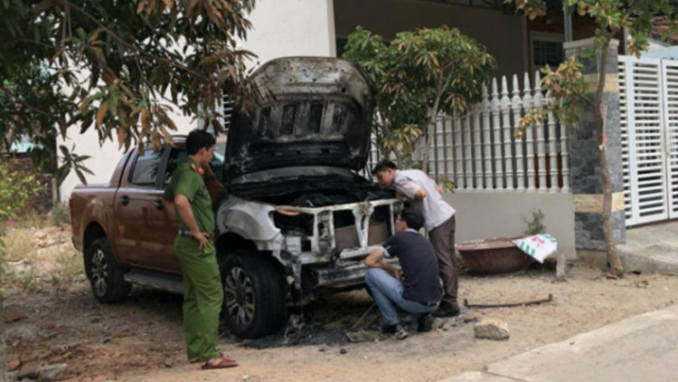 Sau 3 năm đòi quyền lợi, chủ xe Ford Ranger bị cháy cũng đã thắng kiện công ty bảo hiểm