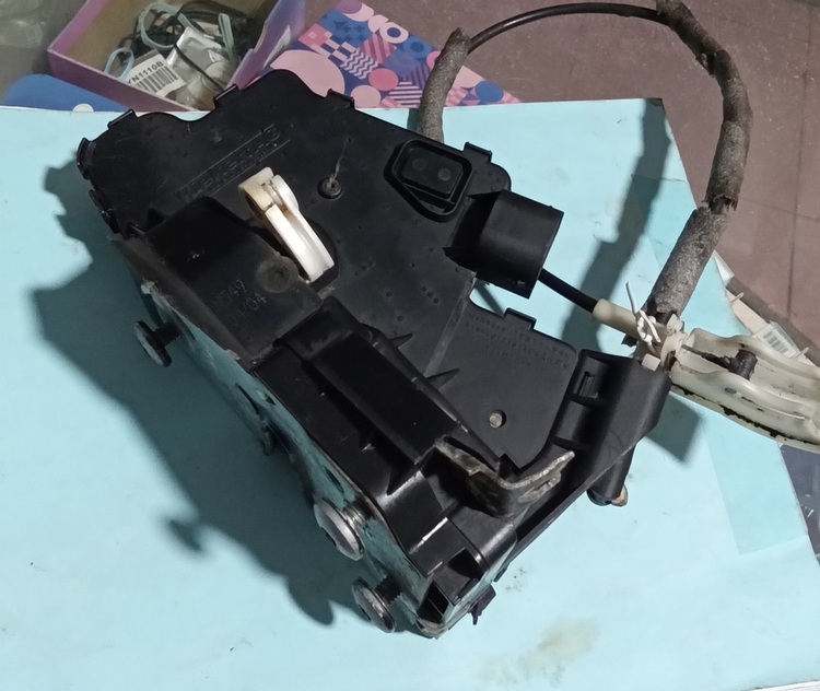 Vụ lùm xùm sửa xe 4 lần ko dứt bệnh của Ford ở Đồng Nai Vụ lùm xùm sửa xe 4 lần ko dứt bệnh của Ford ở Đồng Nai