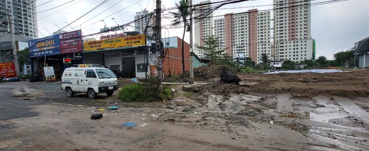 Sài Gòn: Có bác nào bị ngộp cần giải cứu BĐS không? Sài Gòn: Có bác nào bị ngộp cần giải cứu BĐS không?