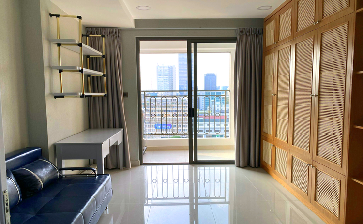 OS nào du lịch Saigon, Quy Nhơn, cần chỗ ở sang xịn mịn, giá hạt dẻ thì nhắn em OS nào du lịch Saigon, Quy Nhơn, cần chỗ ở sang xịn mịn, giá hạt dẻ thì nhắn em