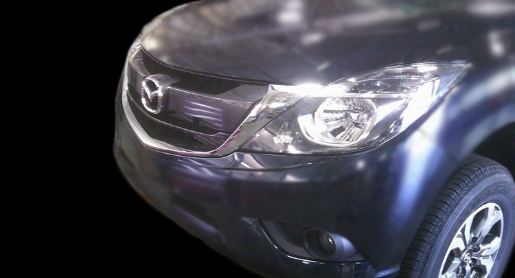 Mazda BT-50 Facelift 2015 lộ diện ở Thái Lan