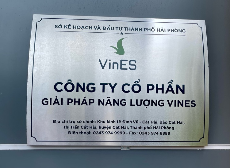 VinFast xuất khẩu 999 xe điện VF8 trong lô xe đầu tiên ra thế giới