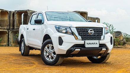 Nissan Navara ra mắt thêm bản "giá rẻ" EL 2WD có giá từ 699 triệu đồng