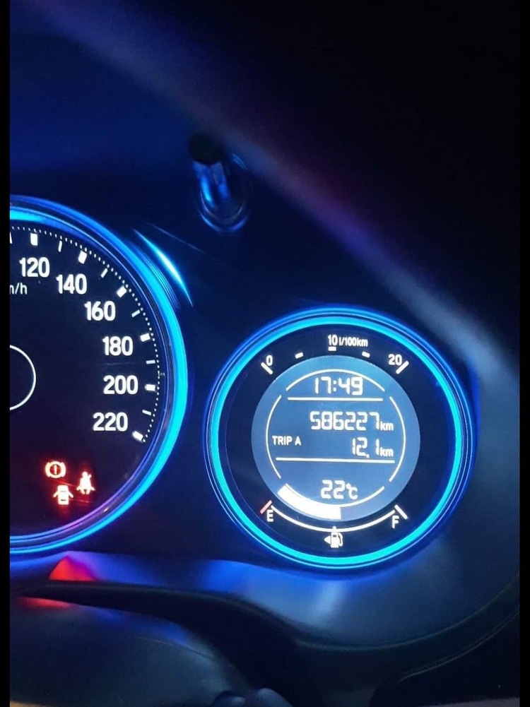 Xe Huyndai Kona odo 40k đã bị hư mâm ép hộp số, sửa hơn 20 triệu Xe Huyndai Kona odo 40k đã bị hư mâm ép hộp số, sửa hơn 20 triệu