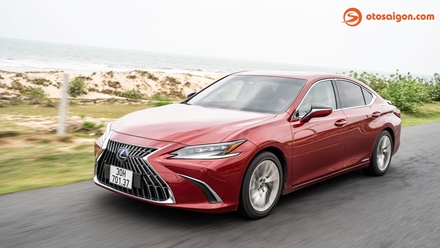 otosaigon.com-lexus-es-350-2022-63.jpg