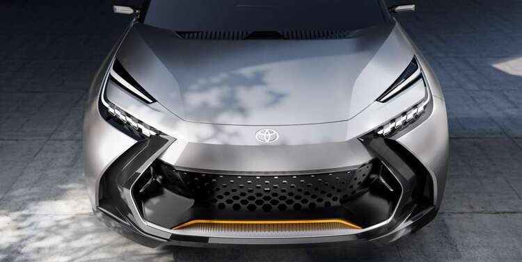 Toyota C-HR Prologue: Ngoại hình táo bạo, động cơ siêu tiết kiệm