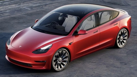 tesla-model-3-thailand-1.jpg