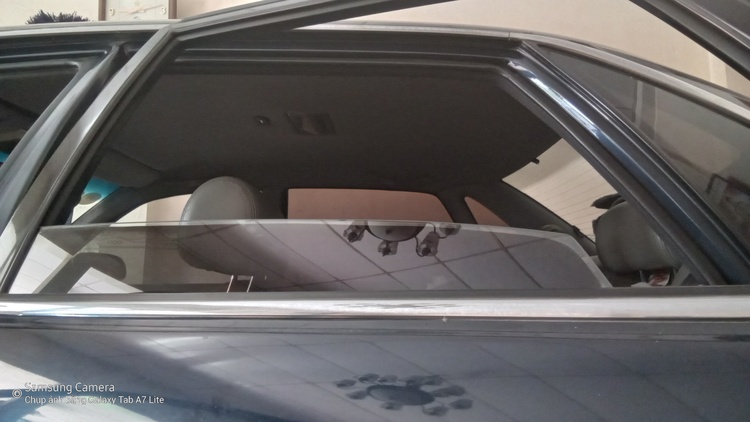 Em tự đại tu xe Mitsubishi 26 năm tuổi. Em tự đại tu xe Mitsubishi 26 năm tuổi.