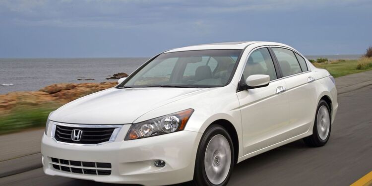 Không còn trẻ có nên mua Honda City RS? Không còn trẻ có nên mua Honda City RS?