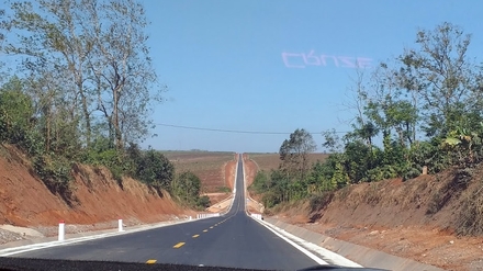 xuyen-viet.jpg