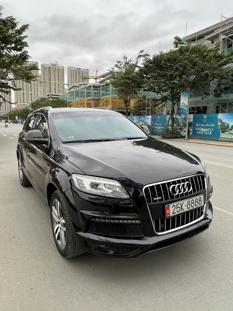 Mới mua lại Audi Q7 4.2 2008 biển đẹp 8888, cần làm gì và nâng cấp gì?