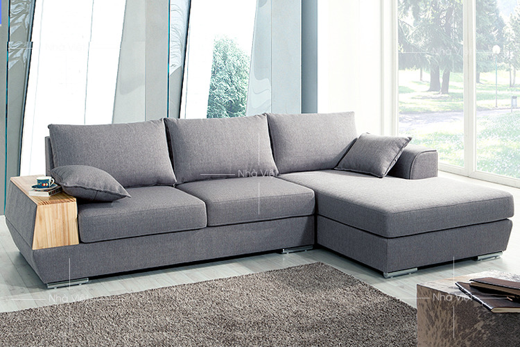 Khung ghế sofa làm bằng gỗ thông có tốt không ?